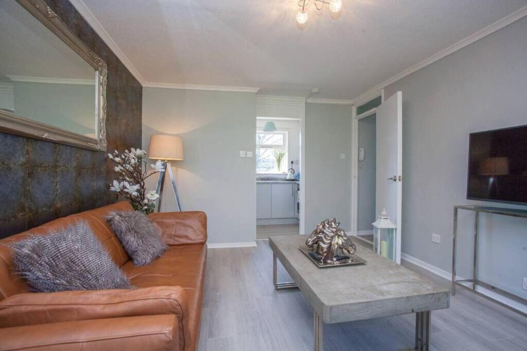 Cosy 1 Bed With Parking In City Centre Διαμέρισμα Γλασκώβη Εξωτερικό φωτογραφία
