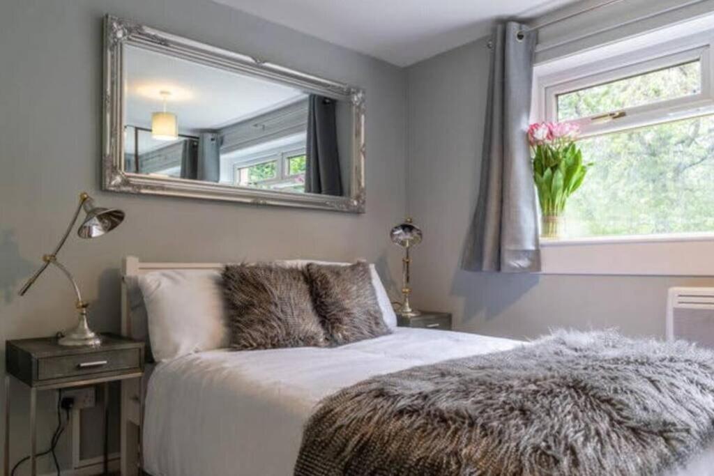 Cosy 1 Bed With Parking In City Centre Διαμέρισμα Γλασκώβη Εξωτερικό φωτογραφία